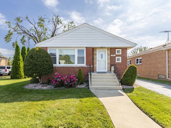 627 Sangamon Street , Chicago Heights, IL 60411