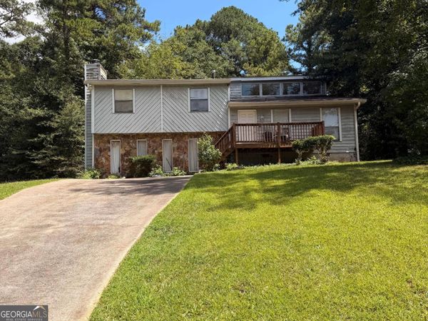3533 Ridgetop Court, Ellenwood, GA 30294