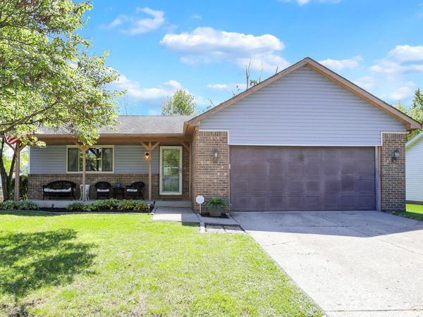 6427 Firethorn Avenue , Reynoldsburg, OH 43068