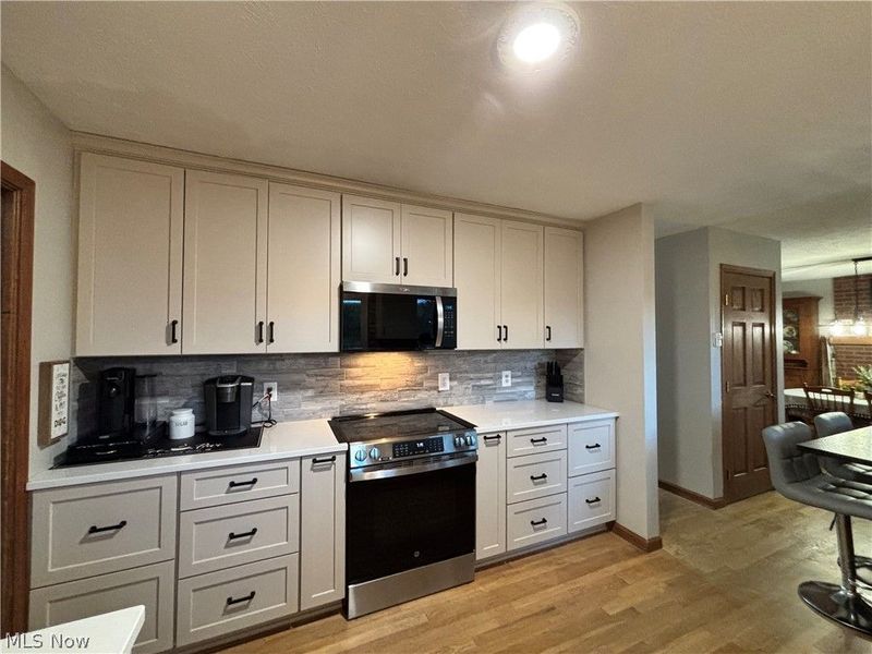 12793 Mark Path, Doylestown, OH 44230 Photo 8