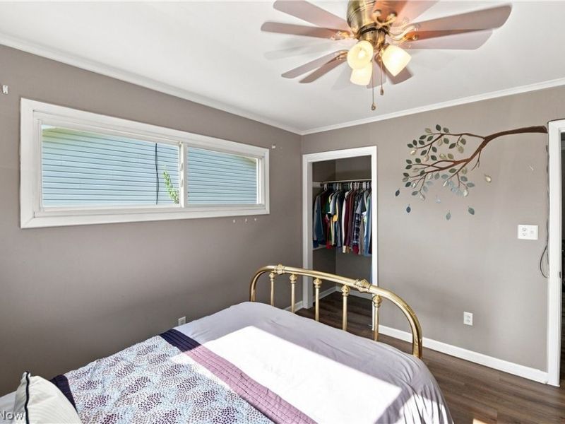 933 Ray Avenue NE, New Philadelphia, OH 44663 Photo 11