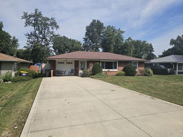 2320 E 10th Street, Anderson, IN 46012