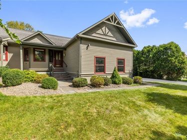 6 Old Farm Lane , Cazenovia, NY 13035