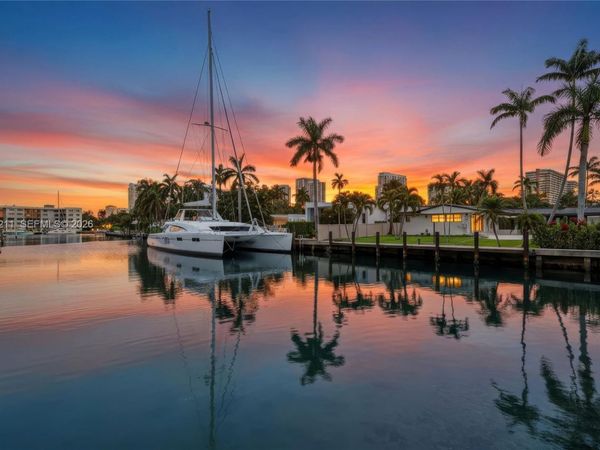 536 Hibiscus Dr , Unit ., Hallandale Beach, FL 33009