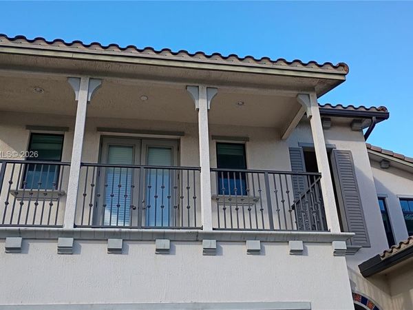 1280 SW 113th Way , Pembroke Pines, FL 33025