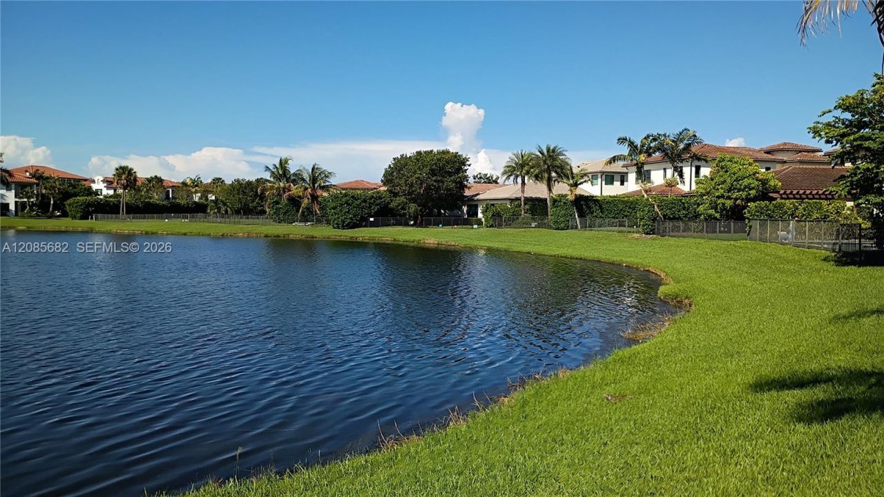 1280 SW 113th Way, Pembroke Pines, FL 33025 Photo