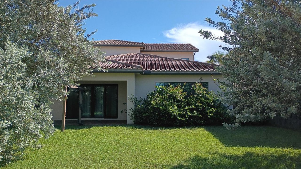 1280 SW 113th Way, Pembroke Pines, FL 33025 Photo