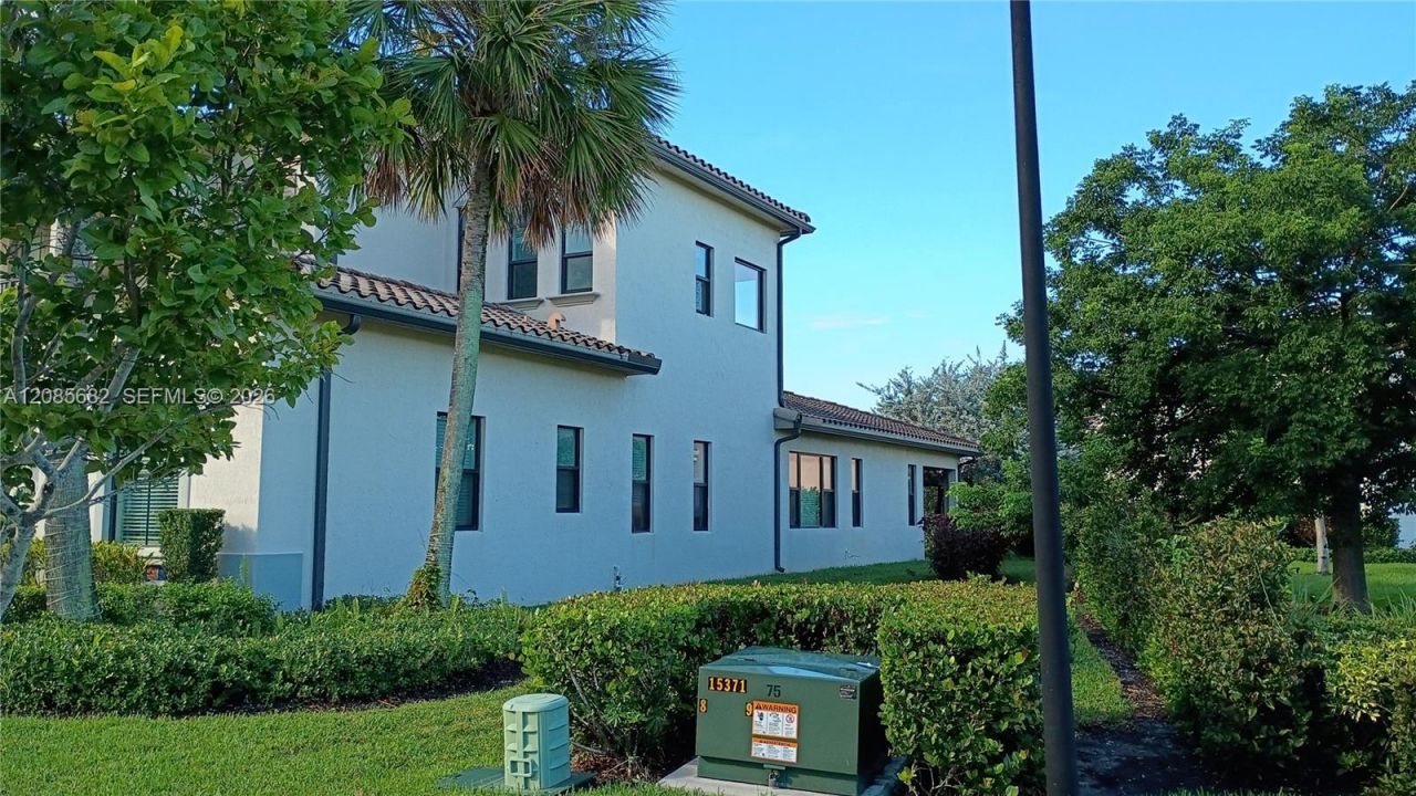 1280 SW 113th Way, Pembroke Pines, FL 33025 Photo