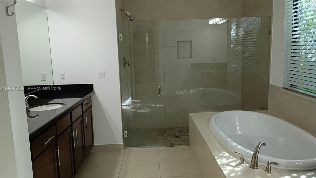 1280 SW 113th Way, Pembroke Pines, FL 33025 Photo