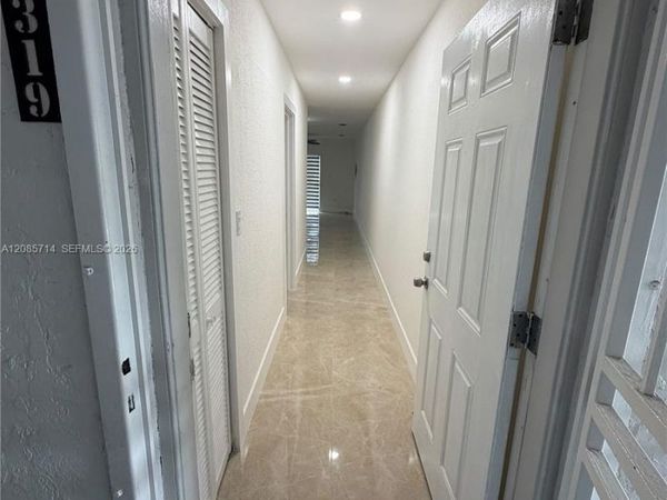 Unit E319, Hialeah, FL 33012