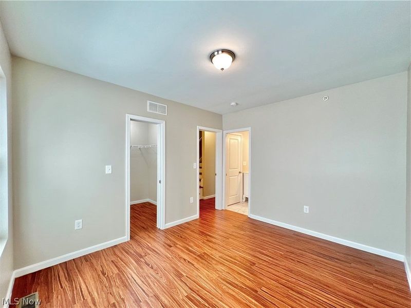 1143 Auburn Avenue, Cleveland, OH 44113 Photo 34