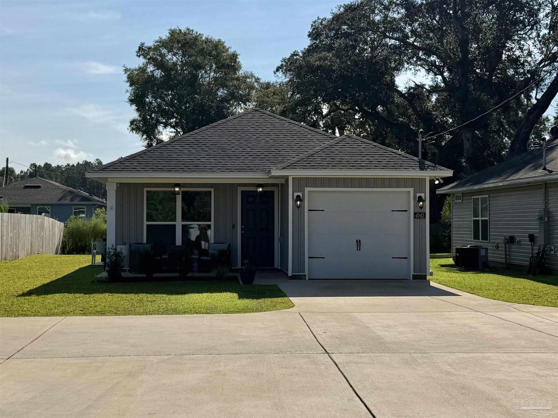 4042 Floridatown Rd, Pace, FL 32571 Main Photo