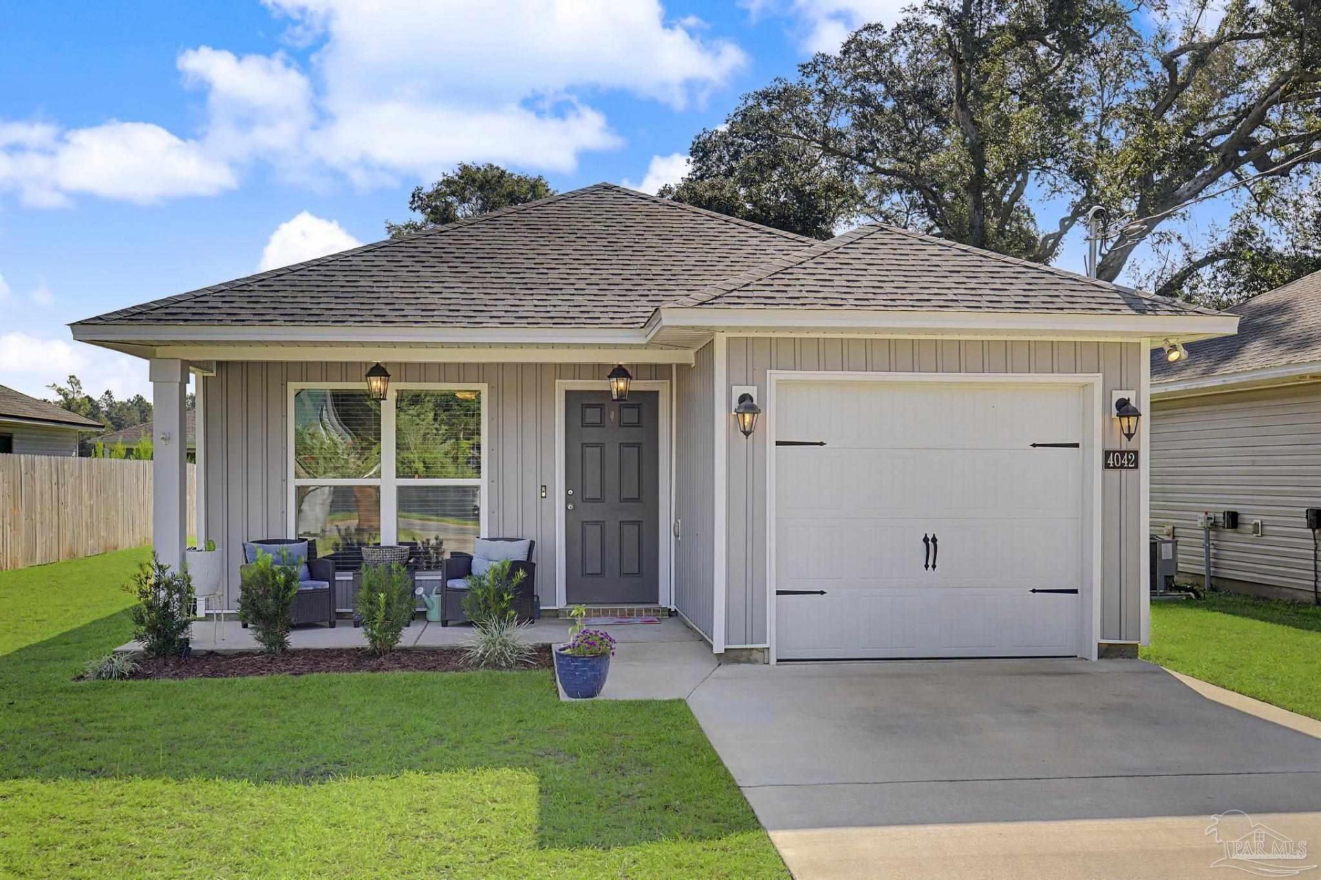 4042 Floridatown Rd, Pace, FL 32571 Main Photo