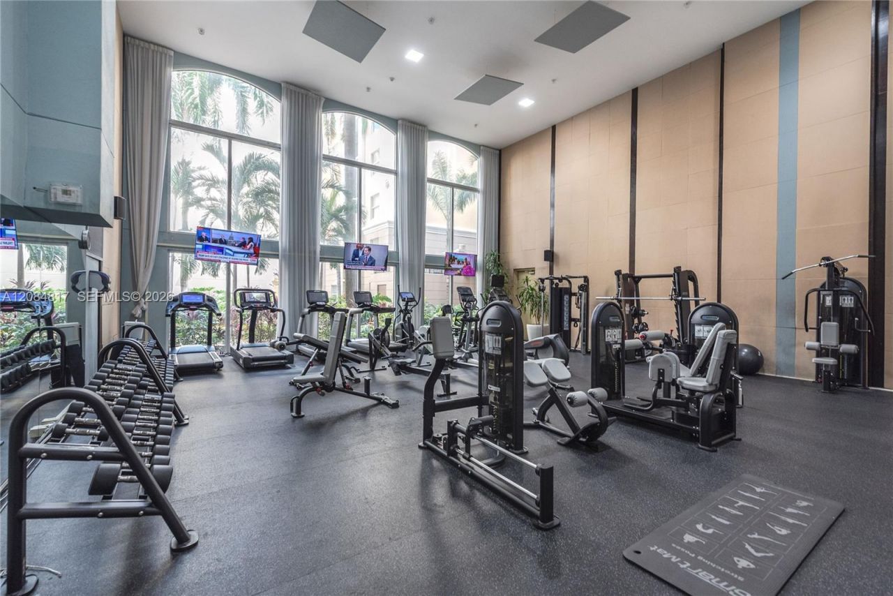 17100 N Bay Rd, Unit 1414, Sunny Isles Beach, FL 33160 Photo
