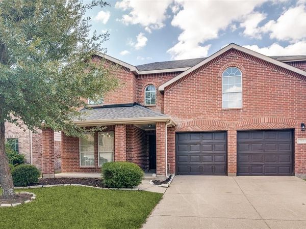 713 Hickory Lane, Fate, TX 75087