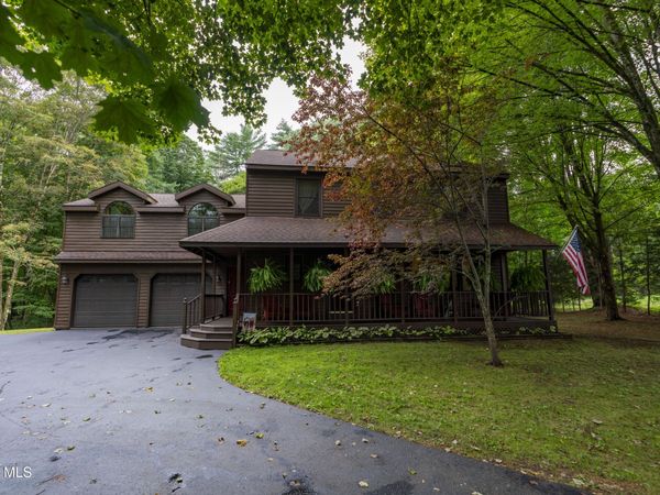 28 Hyspot Road, Greenfield Center, NY 12833
