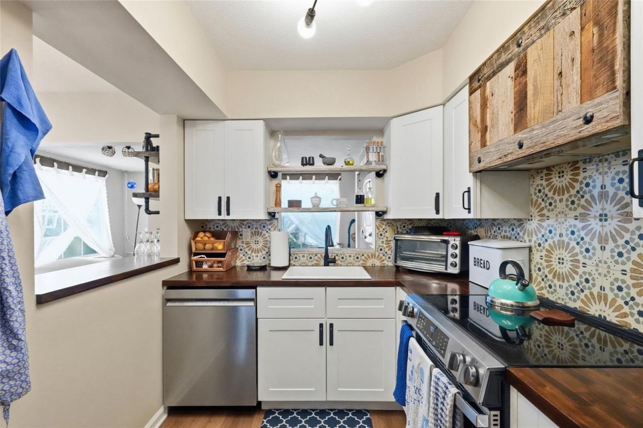 4507 9th Street W, Unit I8, Bradenton, FL 34207 Photo