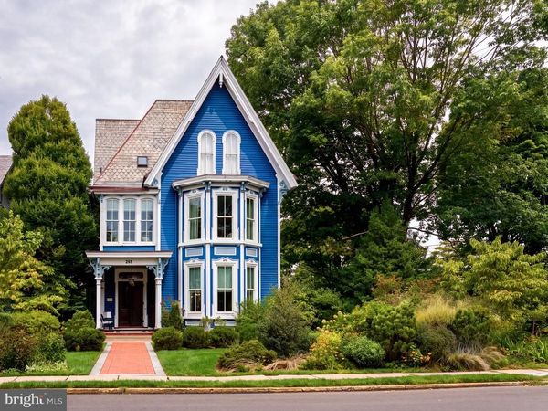 DOYLESTOWN, PA 18901