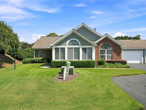 2112 Carefree Circle , Unit 2, Marietta, GA 30062