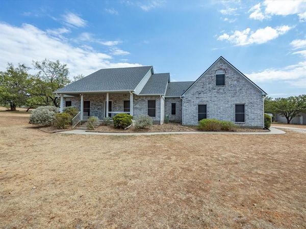 401 Faith Trail, Paradise, TX 76073