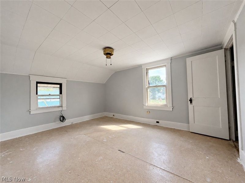1027 Buena Vista Avenue NE, Warren, OH 44483 Photo 11