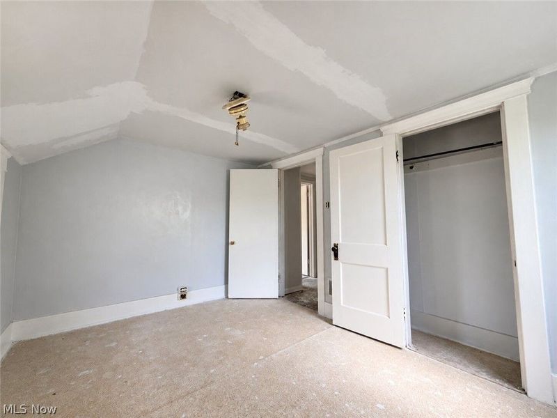 1027 Buena Vista Avenue NE, Warren, OH 44483 Photo 14
