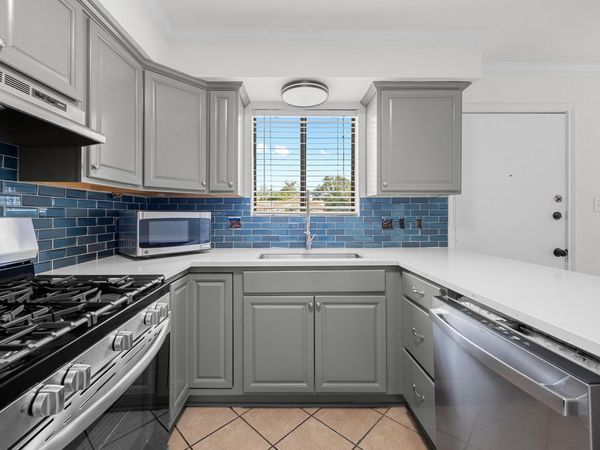 204 Northwest DR , Unit A, Round Rock, TX 78664