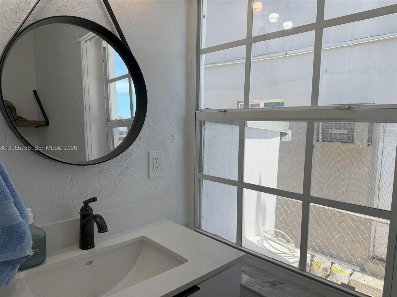 8401 Crespi Blvd, Unit 1, Miami Beach, FL 33141 Photo