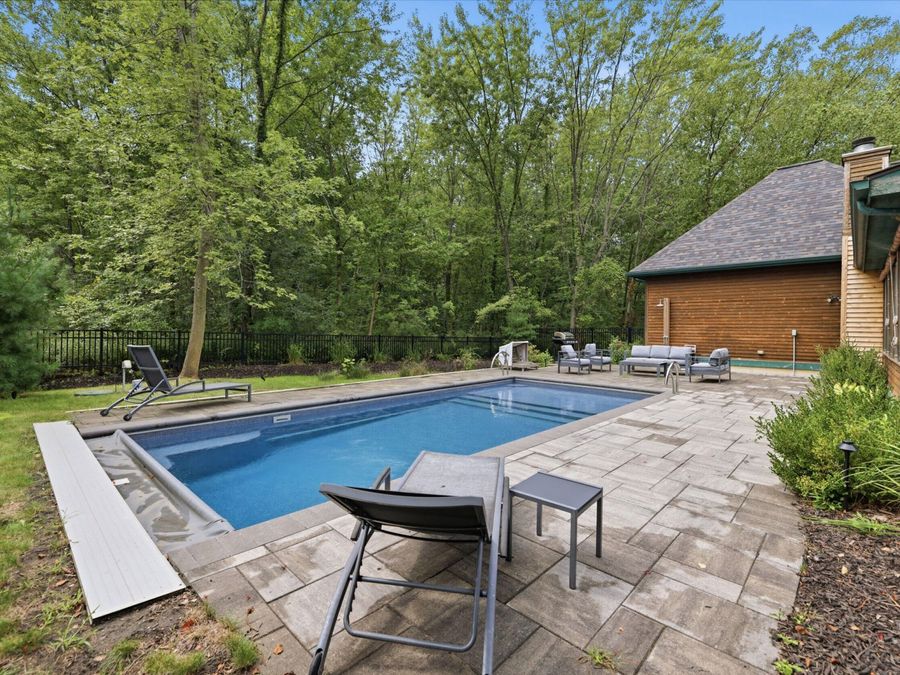 Property Image 76