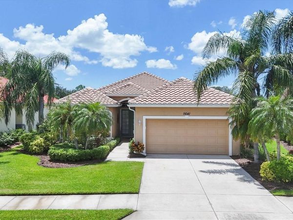 5641 WHISPERING OAKS DRIVE , NORTH PORT, FL 34287
