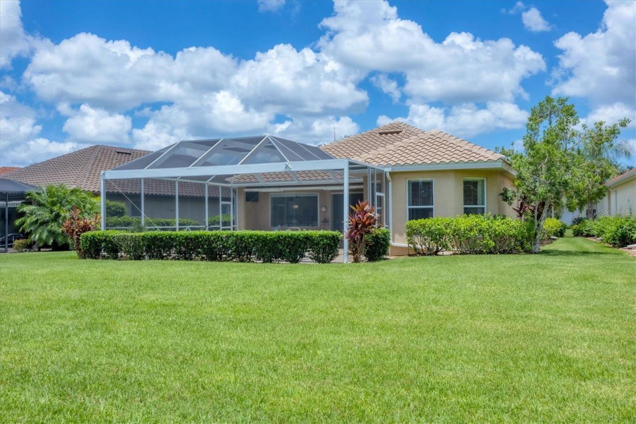 5641 Whispering Oaks Drive, North Port, FL 34287 Photo
