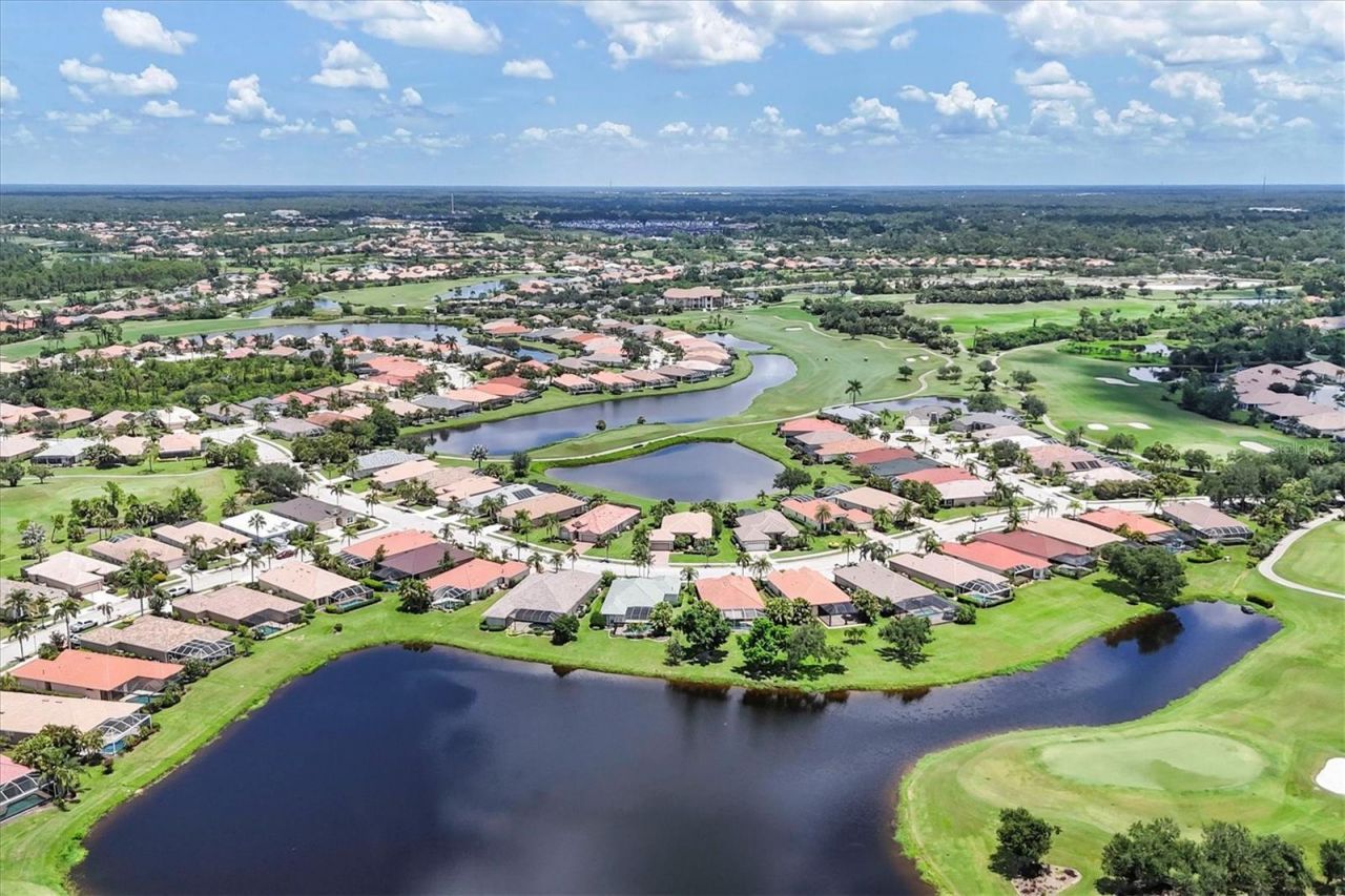 5641 Whispering Oaks Drive, North Port, FL 34287 Photo