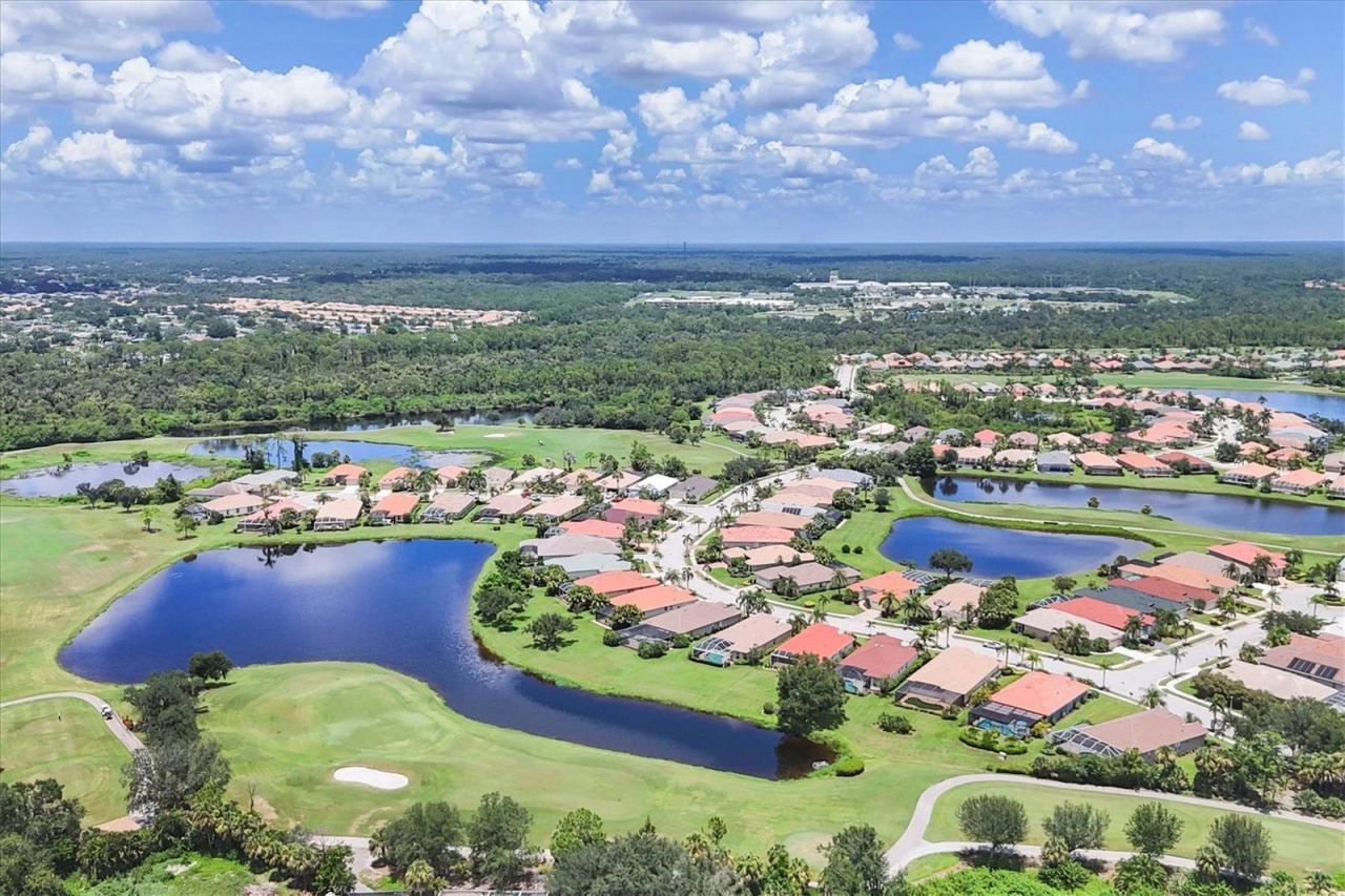 5641 Whispering Oaks Drive, North Port, FL 34287 Photo