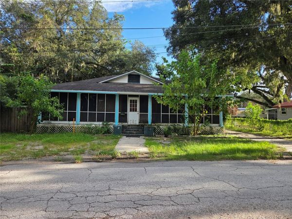 113 W STRICKLAND STREET , PLANT CITY, FL 33563
