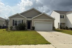 105 Woodvine Way  photo 4