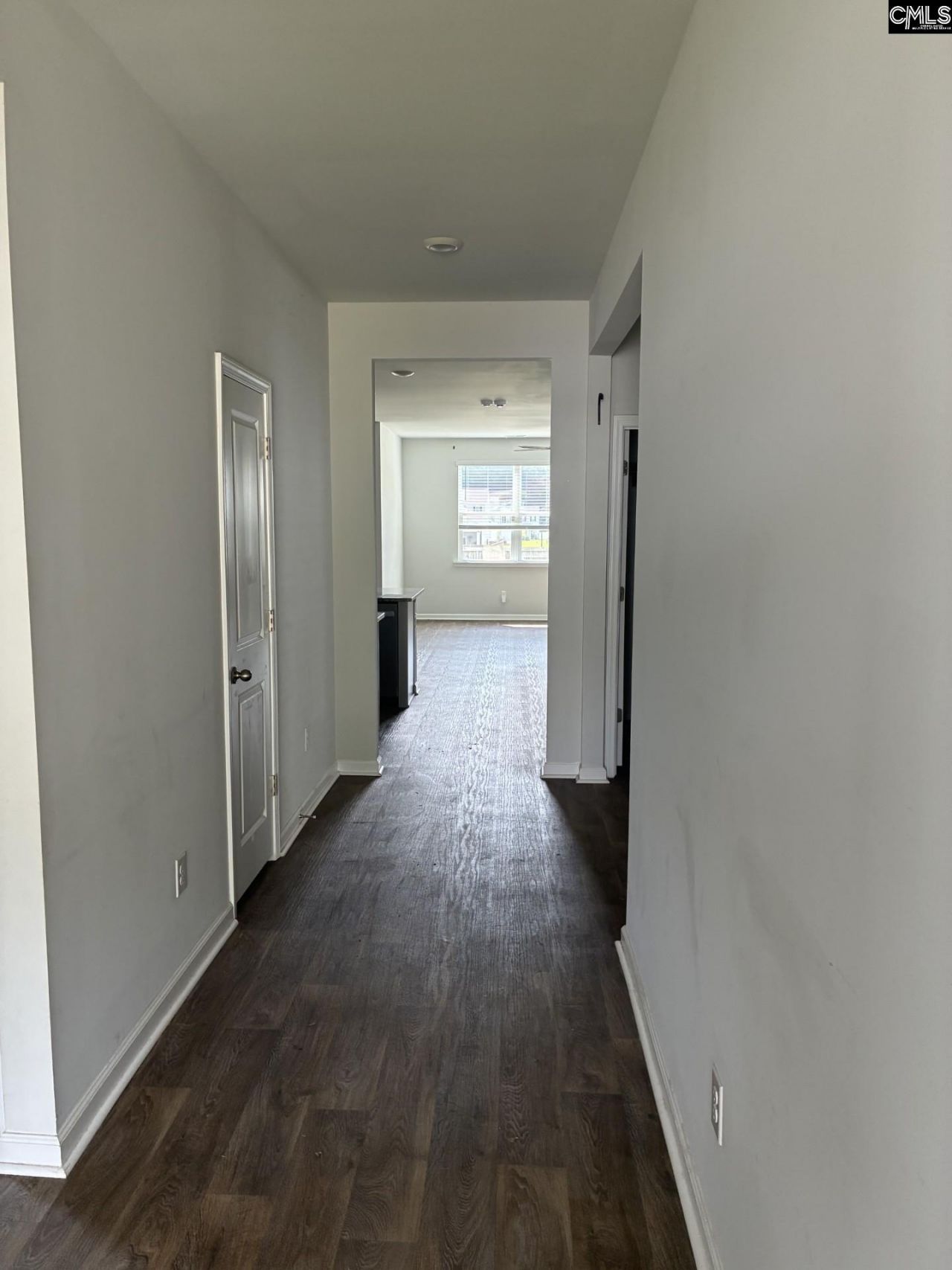 105 Woodvine Way  Photo 4