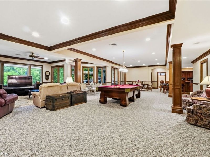 411 Stonebridge Drive, Amherst, OH 44001 Photo 24