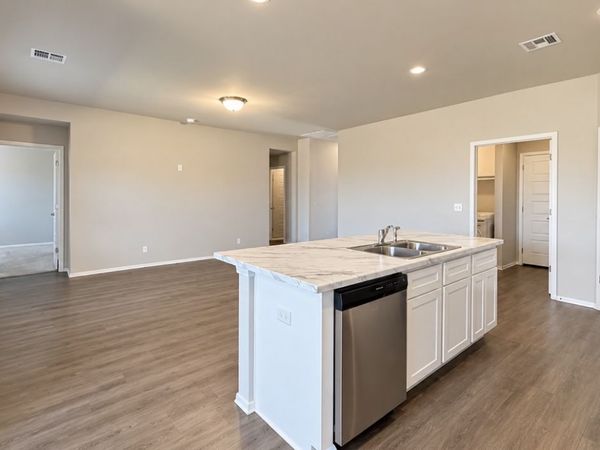 7419 E 157th Place S, Bixby, OK 74008