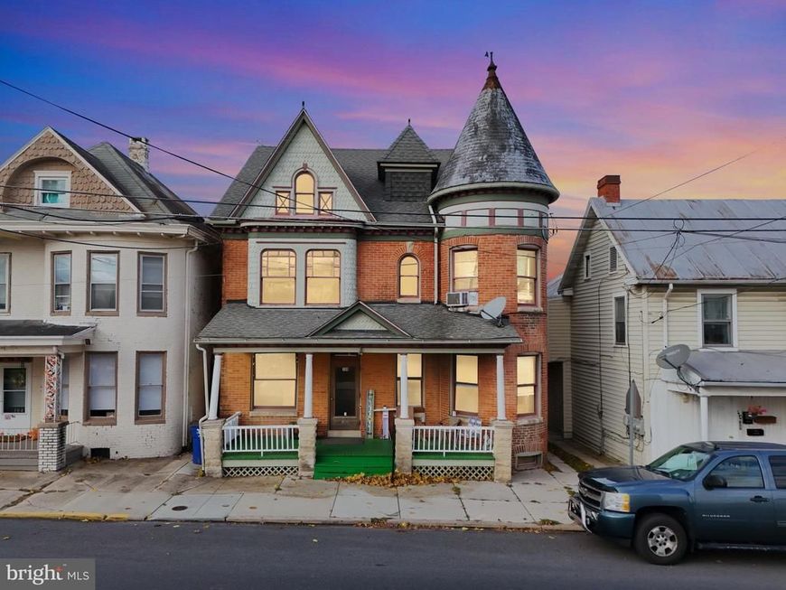 106 E King Street, Littlestown, PA 17340 Main Photo