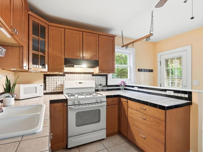233 E Jenkins Avenue, Columbus, OH 43207 Photo 41
