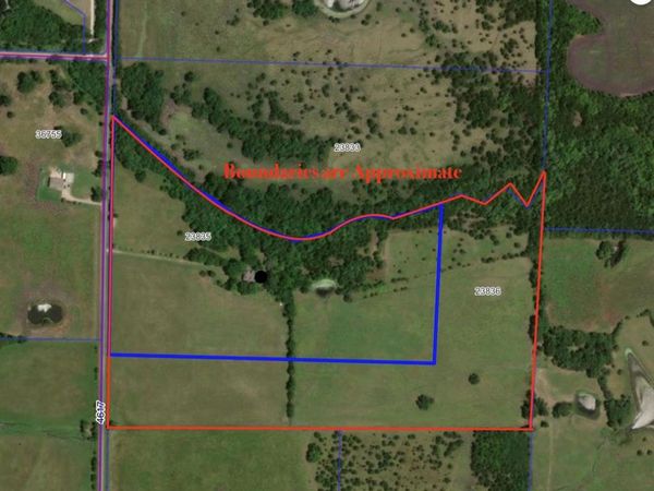 7227 County Road 4617, Wolfe City, TX 75496