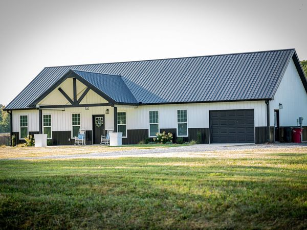 8705 OLD RED BOILING SPGS RD, Lafayette, TN 37083