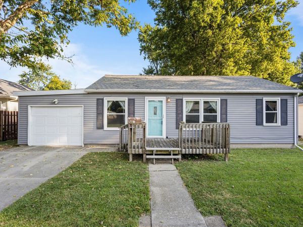 602 E Van Allen Street , Tuscola, IL 61953