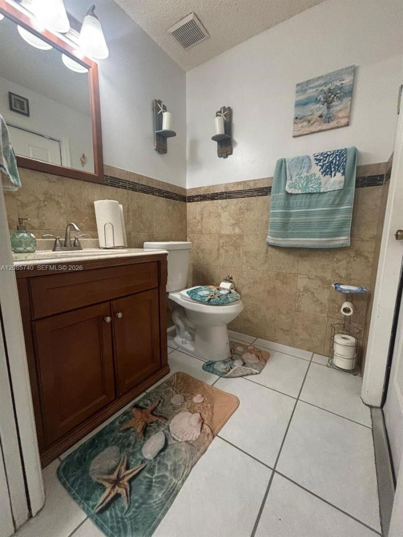 14934 SW 168th Ter, Miami, FL 33187 Photo