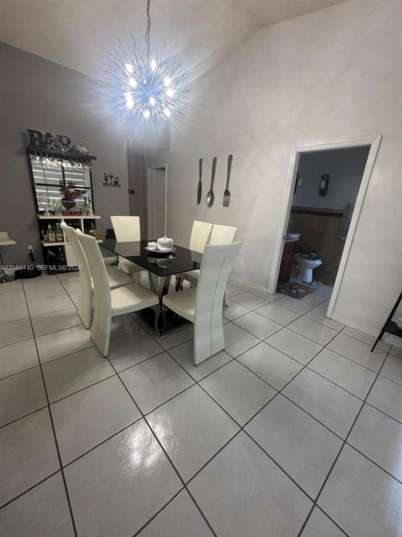 14934 SW 168th Ter, Miami, FL 33187 Photo