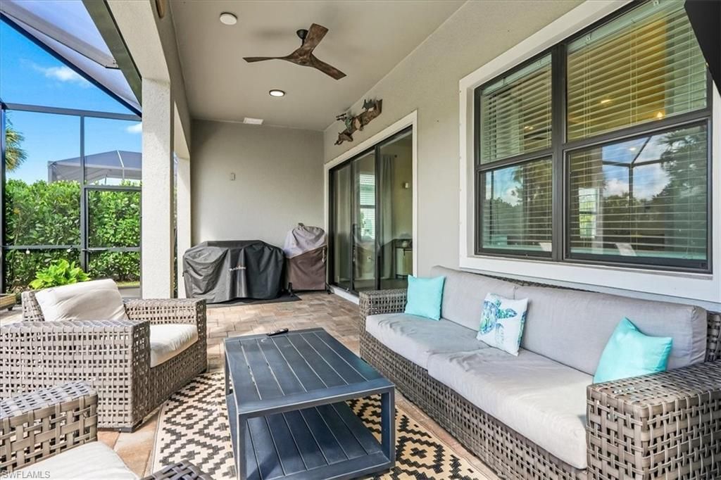 9831 Everglades Dr, Naples, FL 34120 Photo