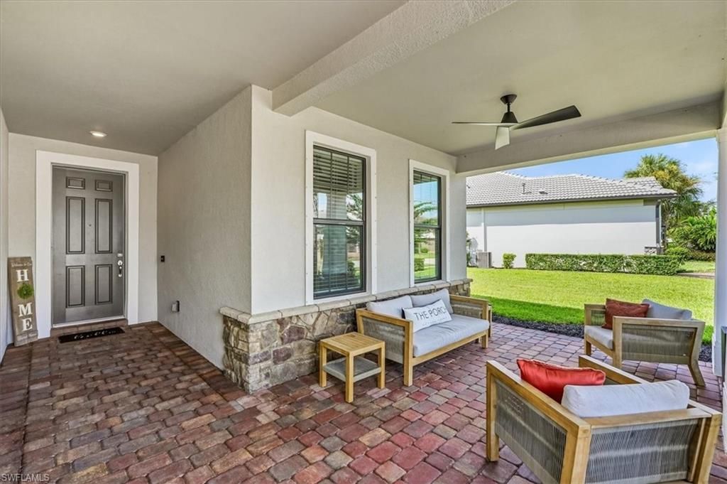 9831 Everglades Dr, Naples, FL 34120 Photo