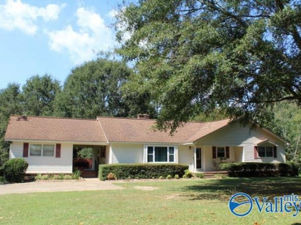 302 County Road 1836, Arab, AL 35016