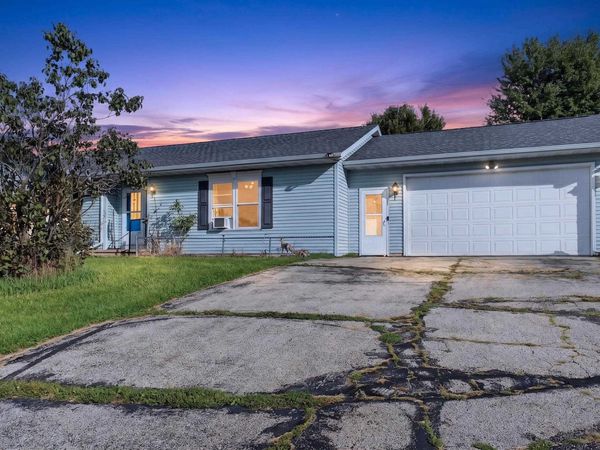 W757 Riverview Drive, Fall River, WI 53932