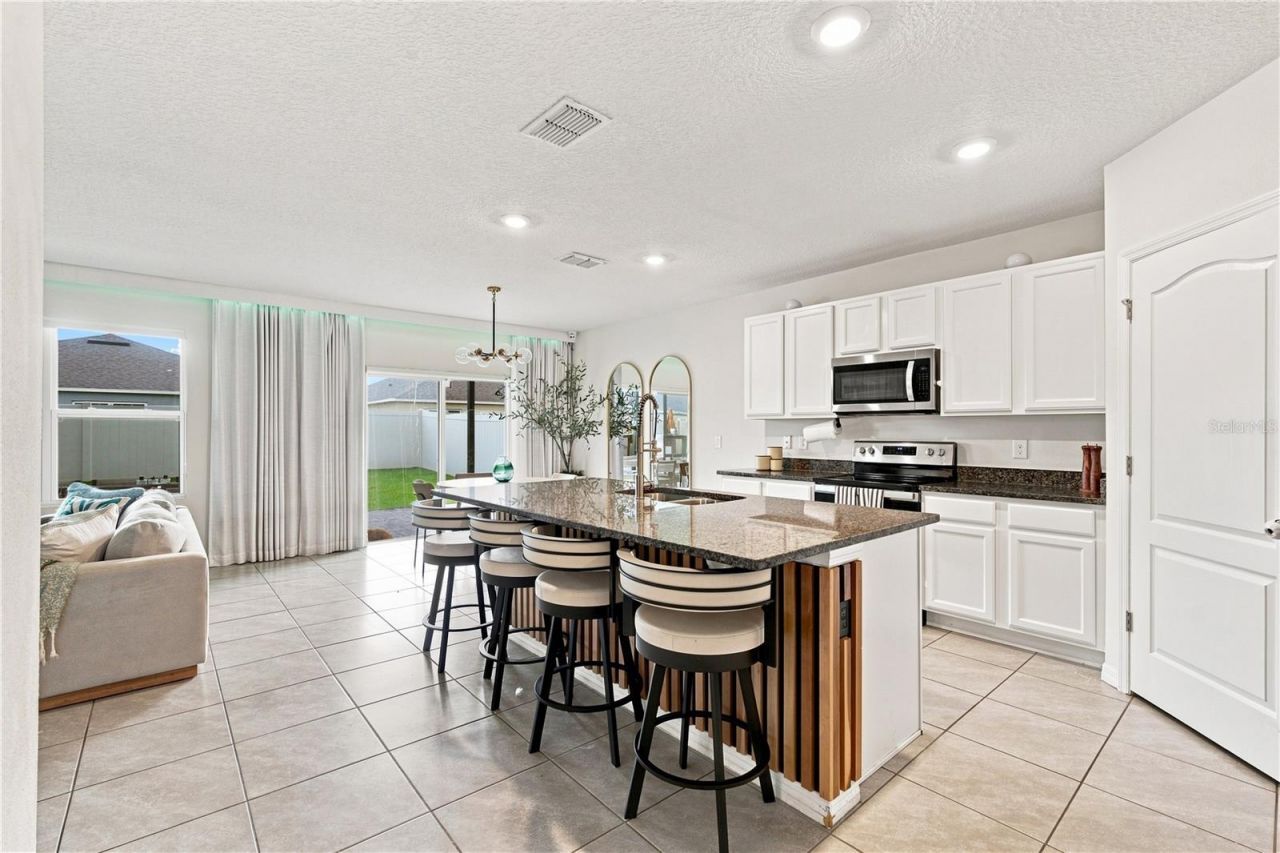 5378 Cedar Point Way, Magnolia Square, FL 34771 Photo